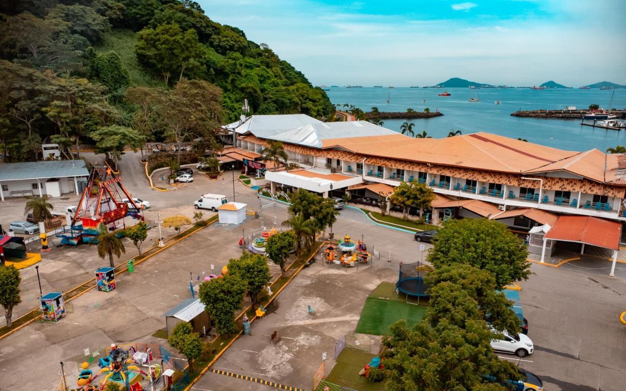 Marinn Tropical Vibes Hotel مدينة باناما المظهر الخارجي الصورة